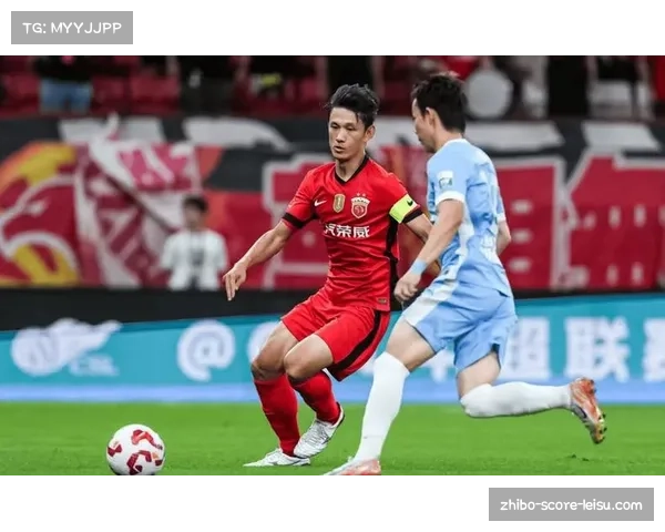 海港中场维塔尔独木难支，外援结构性矛盾导致控场失灵